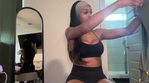 Snapshot of noodsovernudes chatting on April 25, 2026, 3:42 pm NoodsOverNudes online show from April 25, 2026, 3:42 pm