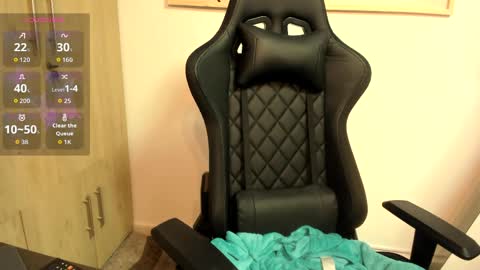 Snapshot of noor_bloom chatting on April 10, 2026, 1:38 pm Soy Ash online show from April 10, 2026, 1:38 pm