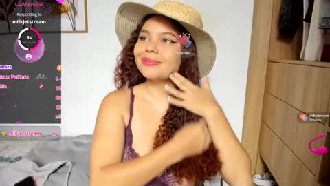 Snapshot of noor_bloom chatting on April 16, 2026, 11:40 pm Soy Ash online show from April 16, 2026, 11:40 pm