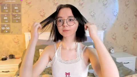 Snapshot of nora_failure chatting on December 7, 2024, 4:53 am Nora Failure online show from December 7, 2024, 4:53 am