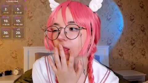 Snapshot of nora_failure chatting on December 9, 2024, 11:04 am Nora Failure online show from December 9, 2024, 11:04 am