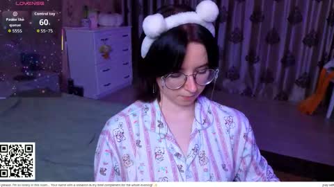 Snapshot of nora_failure chatting on February 17, 2026, 1:07 pm Nora Failure online show from February 17, 2026, 1:07 pm