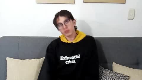 Norehg online show from October 3, 2025, 9:56 pm