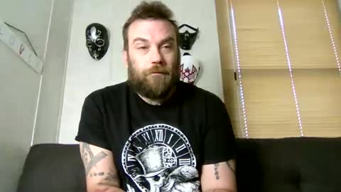 norsirish online show from November 5, 2025, 2:17 pm