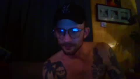 Snapshot of northernv1k1ng chatting on March 4, 2026, 2:39 am northernv1k1ng online show from March 4, 2026, 2:39 am