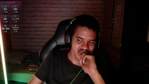 Snapshot of not4work chatting on March 16, 2026, 6:17 am not4work online show from March 16, 2026, 6:17 am