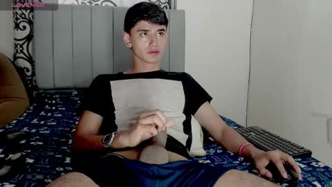 nova__19 online show from October 29, 2025, 5:47 pm