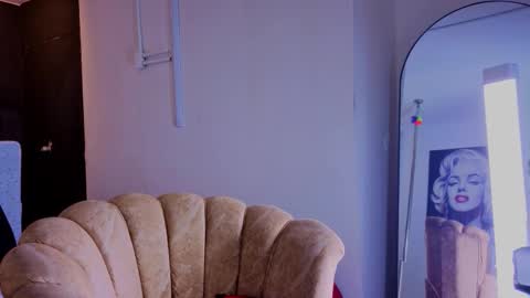 Nova Salvatore online show from March 15, 2026, 3:12 am