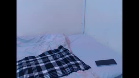 nova_vixen online show from October 8, 2025, 9:51 am