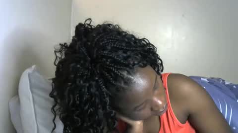 Snapshot of novaah chatting on October 13, 2025, 2:06 pm novaah online show from October 13, 2025, 2:06 pm