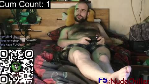 Snapshot of nudechiller chatting on December 15, 2024, 12:17 pm Vinz... online show from December 15, 2024, 12:17 pm