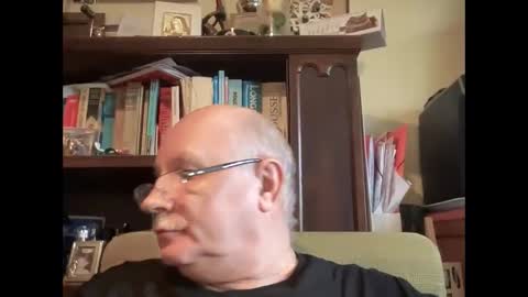 nukiss online show from January 21, 2025, 10:30 am