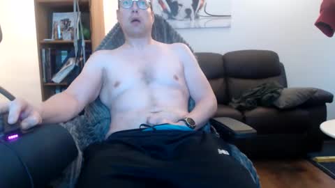 nursefan online show from October 20, 2025, 6:36 am