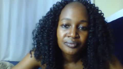 nutgal online show from March 5, 2026, 12:01 pm