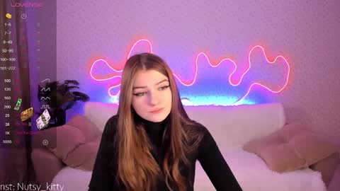 nutsy_kitty online show from February 27, 2026, 3:01 pm