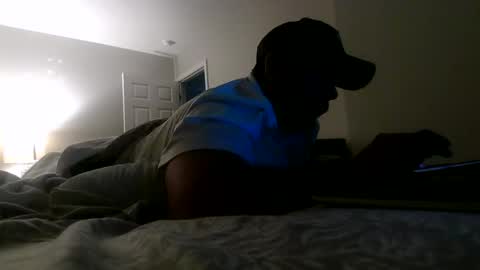 nuttincowboy727272 online show from January 12, 2026, 12:16 am