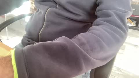 Snapshot of nuvolosoturin chatting on December 4, 2024, 9:18 am nuvolosoturin online show from December 4, 2024, 9:18 am