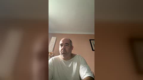 Snapshot of ny1985 chatting on August 2, 2026, 9:46 pm ny1985 online show from August 2, 2026, 9:46 pm