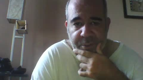 Snapshot of ny1985 chatting on August 4, 2026, 10:12 pm ny1985 online show from August 4, 2026, 10:12 pm