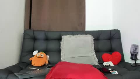 Snapshot of nyalgasai1 chatting on February 2, 2025, 7:20 am Nia online show from February 2, 2025, 7:20 am