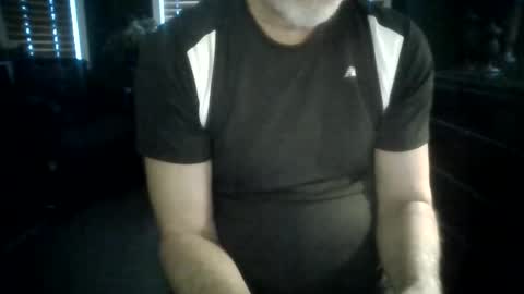 Snapshot of nyc1323 chatting on April 17, 2026, 11:02 am nyc1323 online show from April 17, 2026, 11:02 am