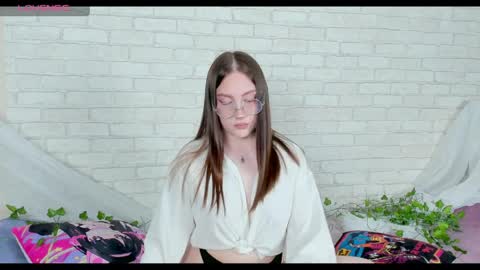 Kat online show from April 2, 2026, 2:58 pm