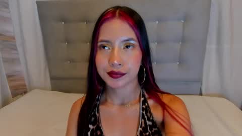 Snapshot of nymphomania9599 chatting on April 21, 2026, 8:34 pm xionela gates online show from April 21, 2026, 8:34 pm