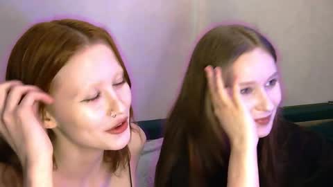 nyra_thira online show from April 4, 2026, 6:38 pm