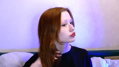 nyra_thira online show from April 25, 2026, 12:08 pm