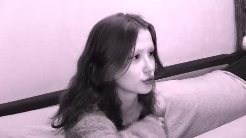 Snapshot of nyra_thira chatting on August 1, 2026, 9:57 pm nyra_thira online show from August 1, 2026, 9:57 pm