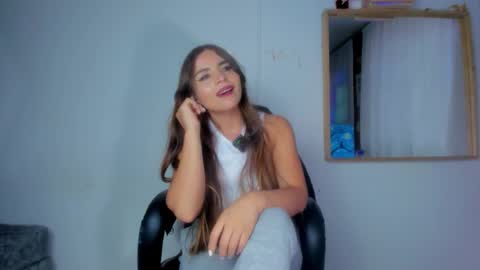 Laura nyu online show from January 16, 2026, 10:36 pm