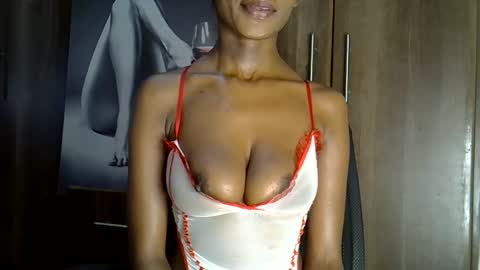nyverra online show from June 5, 2026, 6:52 am