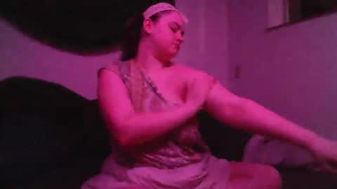 Snapshot of nyxiespleasure chatting on March 2, 2026, 5:30 am Nyxie 3 online show from March 2, 2026, 5:30 am