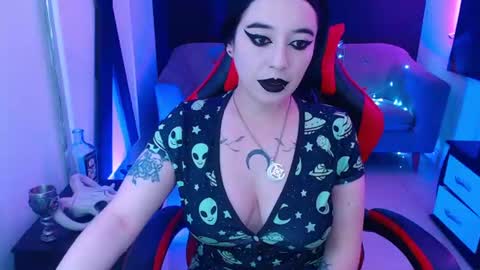 Snapshot of nyxnocturne chatting on June 24, 2026, 12:04 pm Nyx online show from June 24, 2026, 12:04 pm
