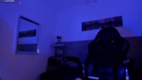 Snapshot of nyxshadow__ chatting on January 25, 2025, 7:17 am Nyx Shadow online show from January 25, 2025, 7:17 am