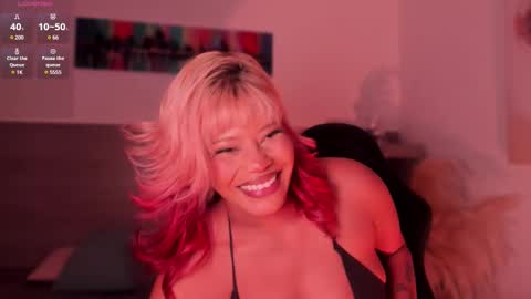 Snapshot of nyxshadow__ chatting on February 19, 2025, 4:23 am Nyx Shadow online show from February 19, 2025, 4:23 am
