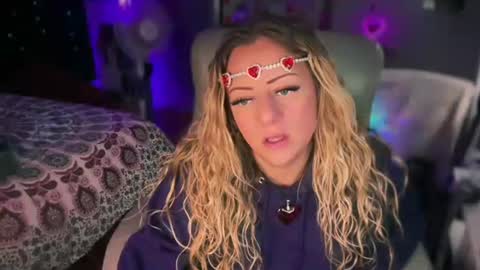 Snapshot of nyxxen chatting on February 14, 2026, 2:52 am nyxxen online show from February 14, 2026, 2:52 am