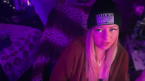 nyxxen online show from March 21, 2026, 2:16 am