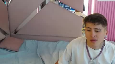 Snapshot of oblivionlove chatting on June 11, 2026, 2:53 am oblivionlove online show from June 11, 2026, 2:53 am