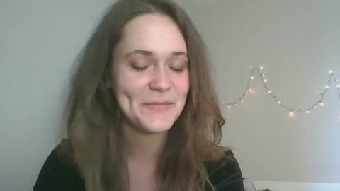 obsessionx_eve online show from April 22, 2026, 11:45 am