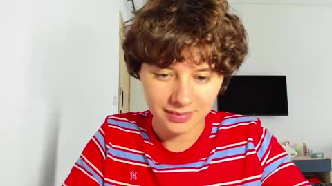 Evie online show from March 10, 2026, 6:18 am