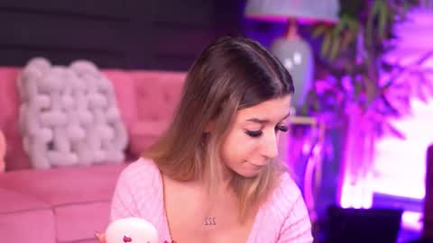 Odette online show from February 11, 2026, 6:29 am