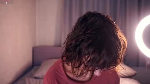 Thea online show from November 23, 2025, 6:41 pm