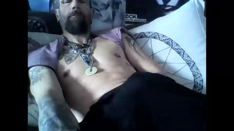 oedipe666cam online show from March 5, 2026, 2:24 pm