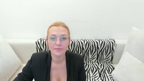 oeigesmik online show from April 14, 2026, 9:26 am