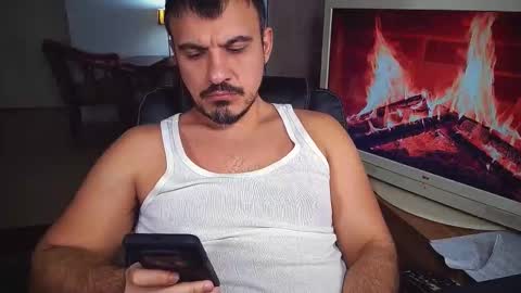 officeman7 online show from February 9, 2025, 4:07 pm