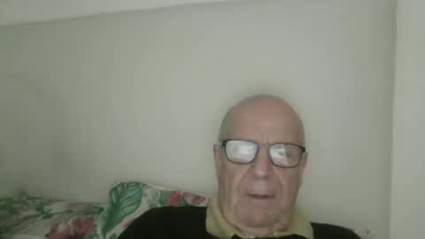 oggi95 online show from December 3, 2025, 4:27 pm