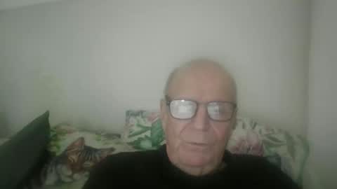 oggi95 online show from February 9, 2026, 3:27 pm