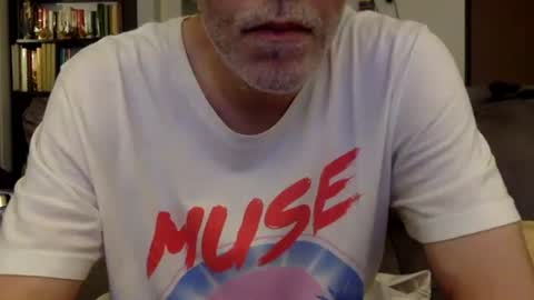 Snapshot of oggs48 chatting on May 25, 2026, 9:10 pm oggs48 online show from May 25, 2026, 9:10 pm