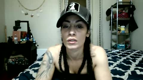 Snapshot of oglitcouple chatting on June 17, 2026, 2:47 am Lit en Cama online show from June 17, 2026, 2:47 am